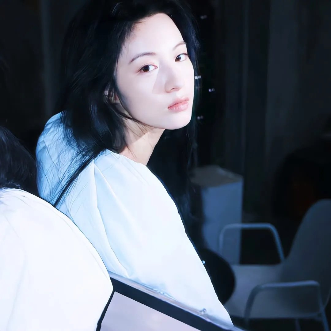 给女人的爱海报